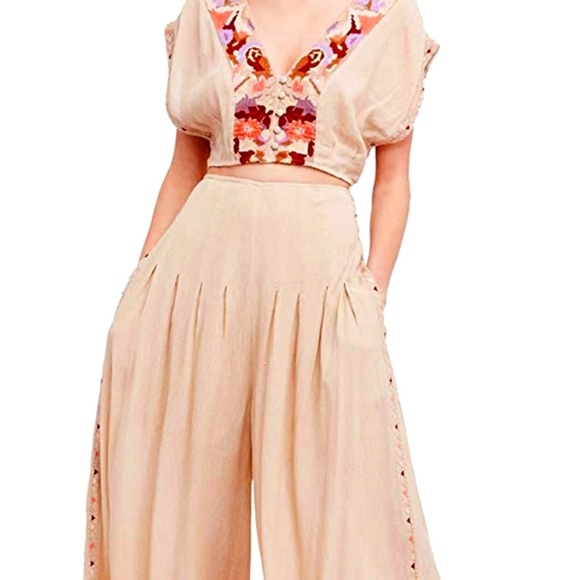 SOLD- FREE PEOPLE Santoshi Set - Picture 4 of 10